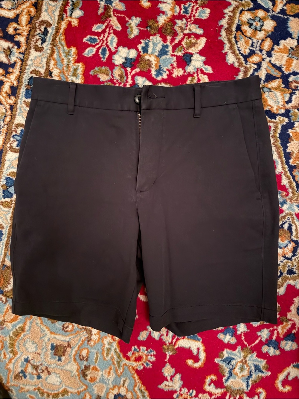 Everlane Black Flat-Front Women's Shorts